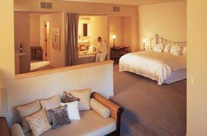 Sundara Inn And Spa Lake Delton Номер фото
